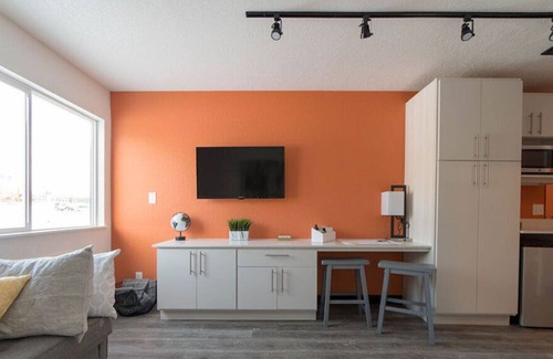 Waterloo Apartment | 228 Spaces - Cedar Falls Micro-Apartment