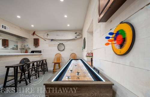 Rehoboth Beach House | 22923 Linden - Large home with so many amenities AND pet friendly!
