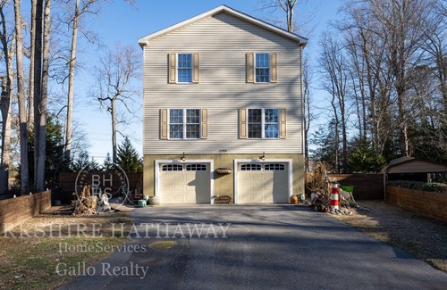 Rehoboth Beach House | 22923 Linden - Large home with so many amenities AND pet friendly!