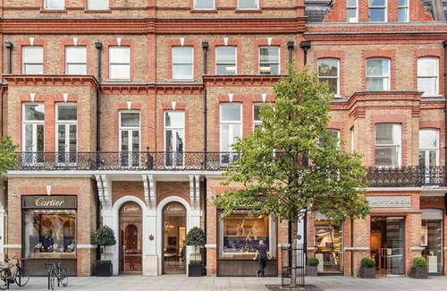 Knightsbridge House | 22PSM · Spectacular Knightsbridge House | Harrods 1 minute