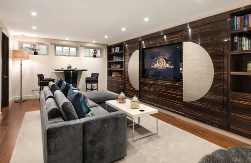 Knightsbridge House | 22PSM · Spectacular Knightsbridge House | Harrods 1 minute