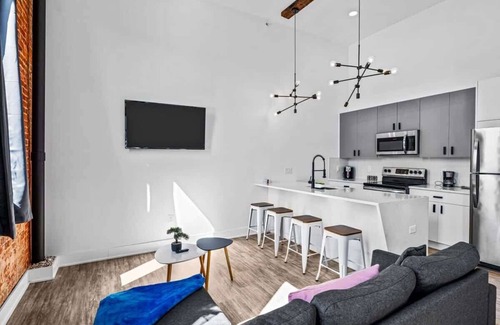 Delair House | 23 Luxury Loft-FREE Private Parking-Tesla Charger