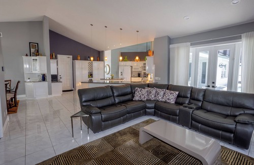 Marco Island House | 234 Grapewood Court - Perfect Retreat!