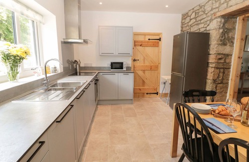 Woodhorn Cottage | 24 HAUXLEY LINKS, family friendly, character holiday cottage in Amble