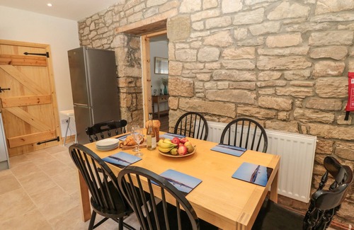 Woodhorn Cottage | 24 HAUXLEY LINKS, family friendly, character holiday cottage in Amble