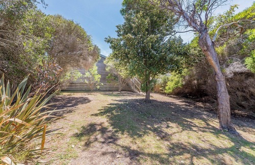 Smiths Beach House | 24 Marlin Street, Smiths Beach cabin getaway!