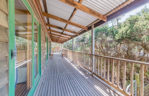 Smiths Beach House | 24 Marlin Street, Smiths Beach cabin getaway!