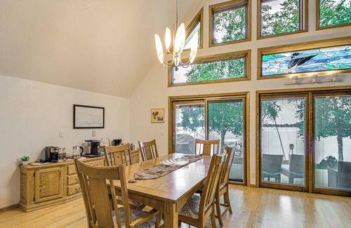 Dent House | 24 Mi to Skiing: Lakefront 'West McDonald A-Frame'