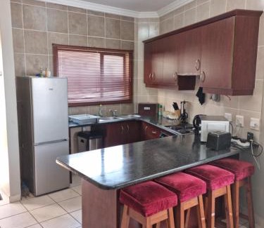 Margate Apartment | 24 Topanga