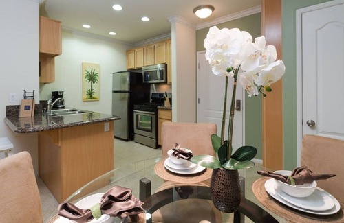 Westlake South Apartment | 241672 Executive Suite - DTLA near Staples, Nokia