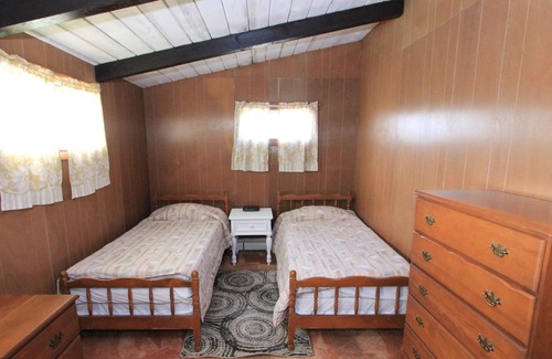 Sagamore Beach Cottage | 244 Phillips Rd - SD2558