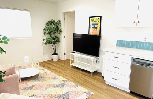Silver Strand House | 25% Off 30+ Stay! Steps To Sand, Prime Location