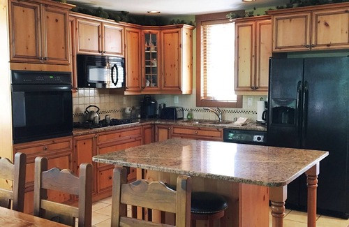 Copper Mountain Village House | 25% Off April Dates - Spring Skiing At It's Best!