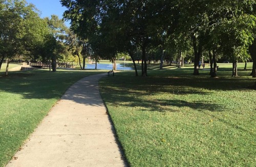 Irving Apartment | 25% OFF I18 - Serene 2BD Condo HWY161/183 DFW South - I18