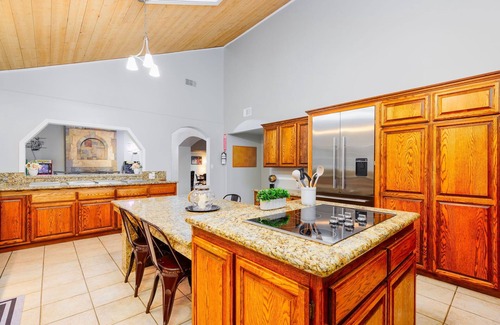 Murrieta House | 25% Off Nov 13-16! Amazing Pool, Hot Tub, V-Ball