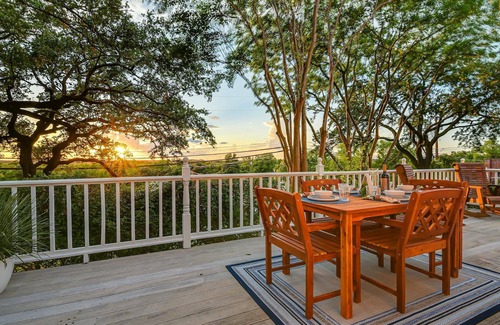 Marble Falls House | 25% Off October! Marble Falls Suite In Downtown MF