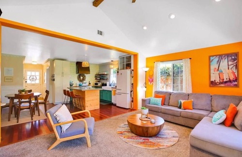 Ventura House | 25%Off Sept WkDays Cozy, Clean & Spacious, Hot Tub