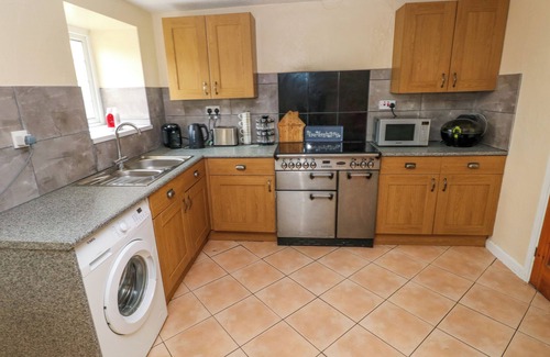 Narberth Cottage | 25 ST. JAMES STREET, pet friendly, with open fire in Narberth
