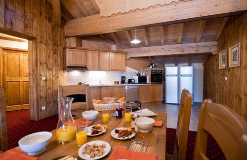 La Rosiere Apartment | 250m from ski slopes, fitness, swimming pool, sauna, fireplace or stove, tv, ski locker, 130m²