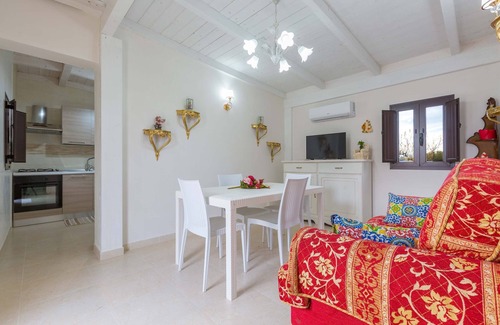 Carovigno Cottage | 2524 Trullo Melina by BarbarHouse