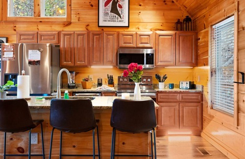 Sevierville Cabin | 2532 Bluff Mountain, Sevierville