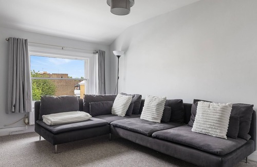 Archway Apartment | 25min to Central London!