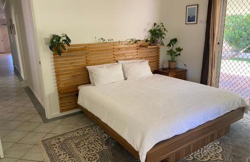 Exmouth House | 26 Tambor Drive - Pool and Pet Friendly