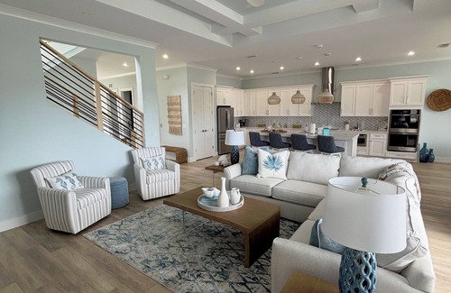 Fort Myers Beach House | 265 New Luxury Build w/Pool, Hot Tub & Canal Views