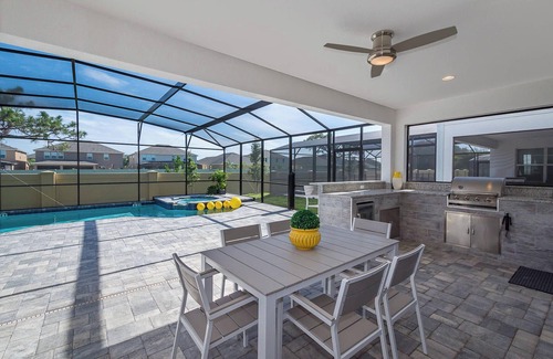 Kissimmee House | 2651SN - Stunning Home 6 Ensuites Near Disney