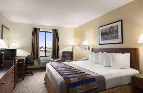 Oglesby Hotel | 27 m² Hotel ∙ 127 guests