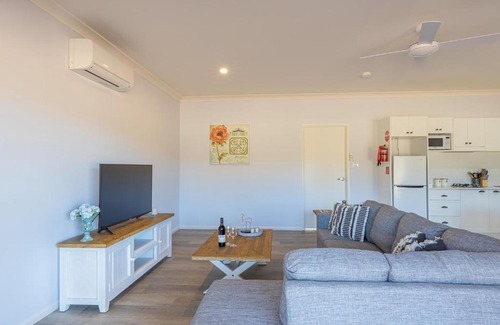 Pokolbin House | 27 Rows on Hermitage