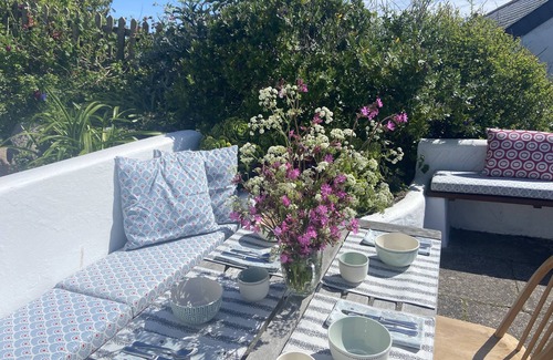 Coverack House | 270 Degree Sea Views across Coverack!