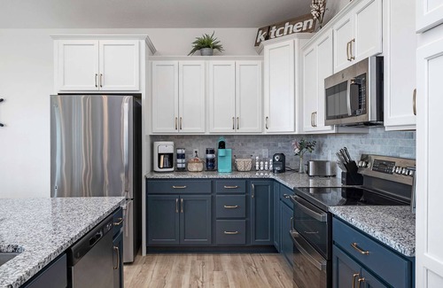 Indian Point House | 270 Sleeps 22, game rooms, pools, blackstone,VIEW