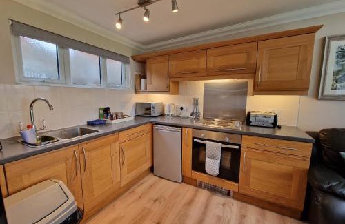 Stalham Ski Chalet | 28 Broadside Holiday Chalet near Broads & Beaches