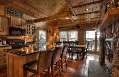 Rangeley House | 🐾28 Bunker Ave - Shared waterfront and access to Rangeley Lake, dog friendly