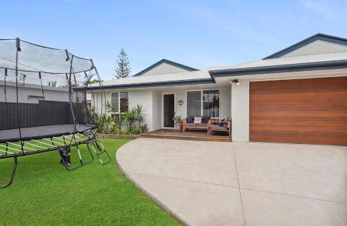 Marcoola House | 28 Lorraine Avenue