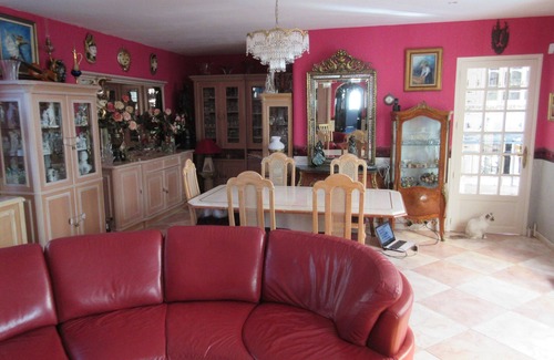 Coulobres Villa | 285 m² villa with 2500 m² enclosed and 9x4 swimming pool heated to 30°.
