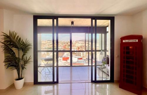 Santa Cruz de Tenerife Apartment | 29 Floor. Home Suite Home