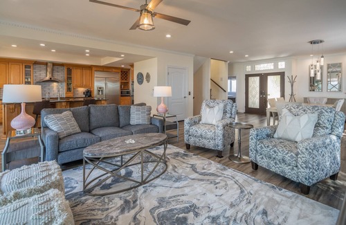 Beach Lagoon House | 29 Turtle Lane Club: BESTNEST by Beverly Serral OCEANFRONT