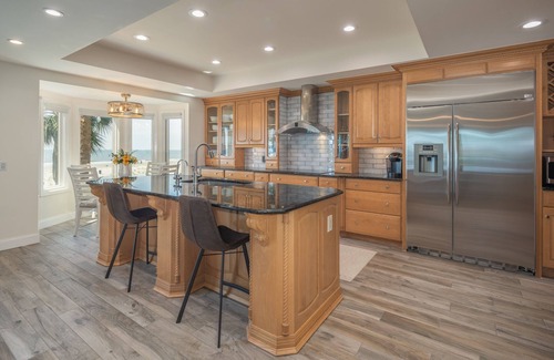 Beach Lagoon House | 29 Turtle Lane Club: BESTNEST by Beverly Serral OCEANFRONT