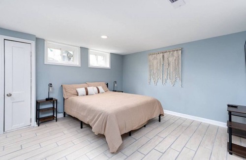Dundalk Condo | 2939 Liberty Basement NEW! · Convenient & Affordable Dundalk Studio!