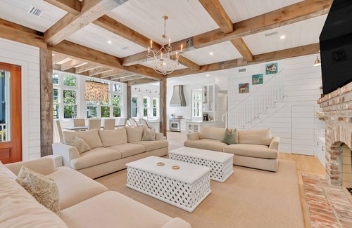 Watercolor House | 294 Spartina Cir: 5 BR, 4 BA in Santa Rosa Beach, Sleeps 11
