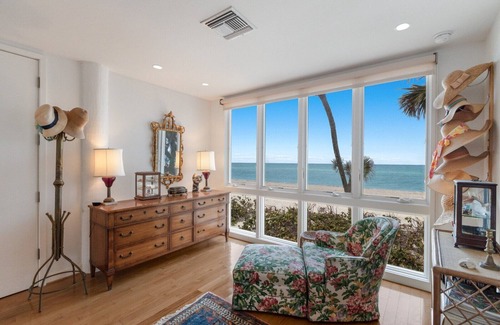 Boca Grande House | 2973 Shore Ln - 4 Bedroom - Beachfront Home