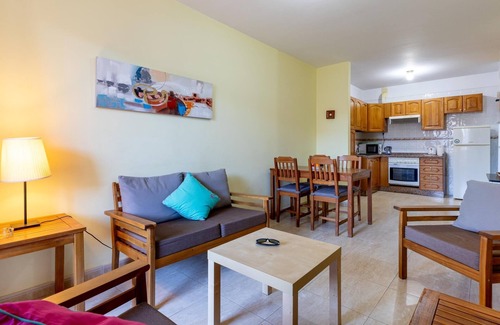 Los Abrigos Apartment | 2A Apartment Abrigos, Wifi and balcony