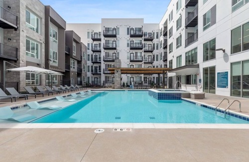 Jewell Heights - Hoffman Heights Apartment | 2B1B Modern Apartment