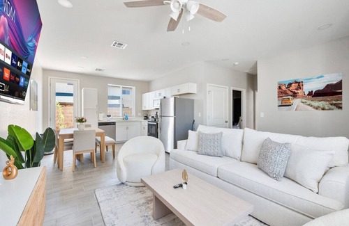 Glendale Apartment | 2B2B Restful Escape New Pool & Free Parking