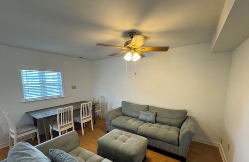 North End Apartment | 2bd/1ba Beach Apartment, perfect for families or groups!