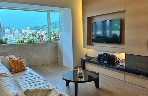 Xinyi Apartment | 2bd/2ba Taipei Skyline Views｜Xinyi District｜Walk to Taipei 101 & Xiangshan