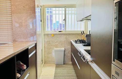 Xinyi Apartment | 2bd/2ba Taipei Skyline Views｜Xinyi District｜Walk to Taipei 101 & Xiangshan