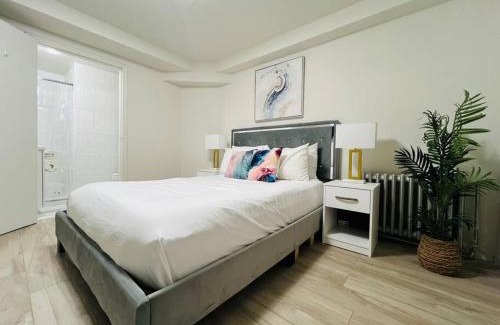 Upper West Side Apartment | 2BD 2BA UWS Oasis